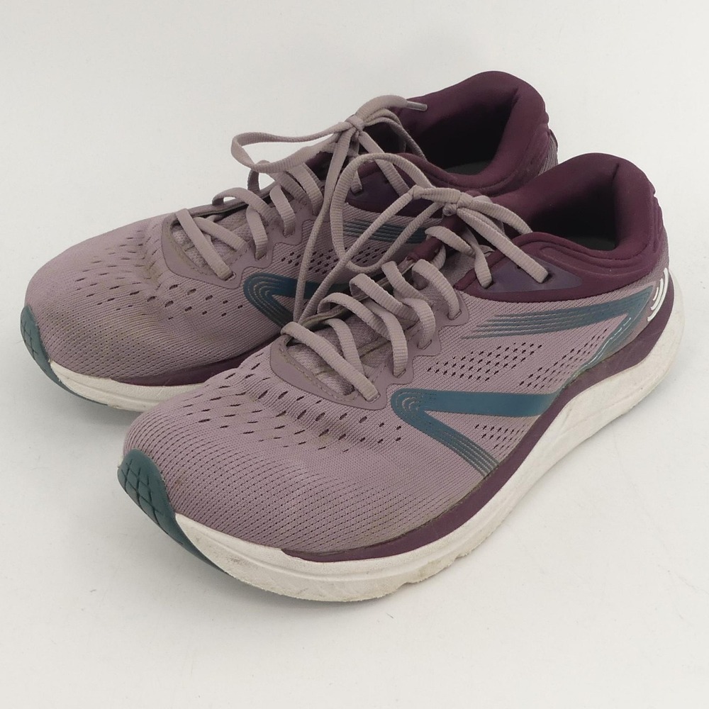 Topo Athletic Magnifly 4 Running Shoes Womens Size 8 Mauve Navy ZipFoam Sneakers